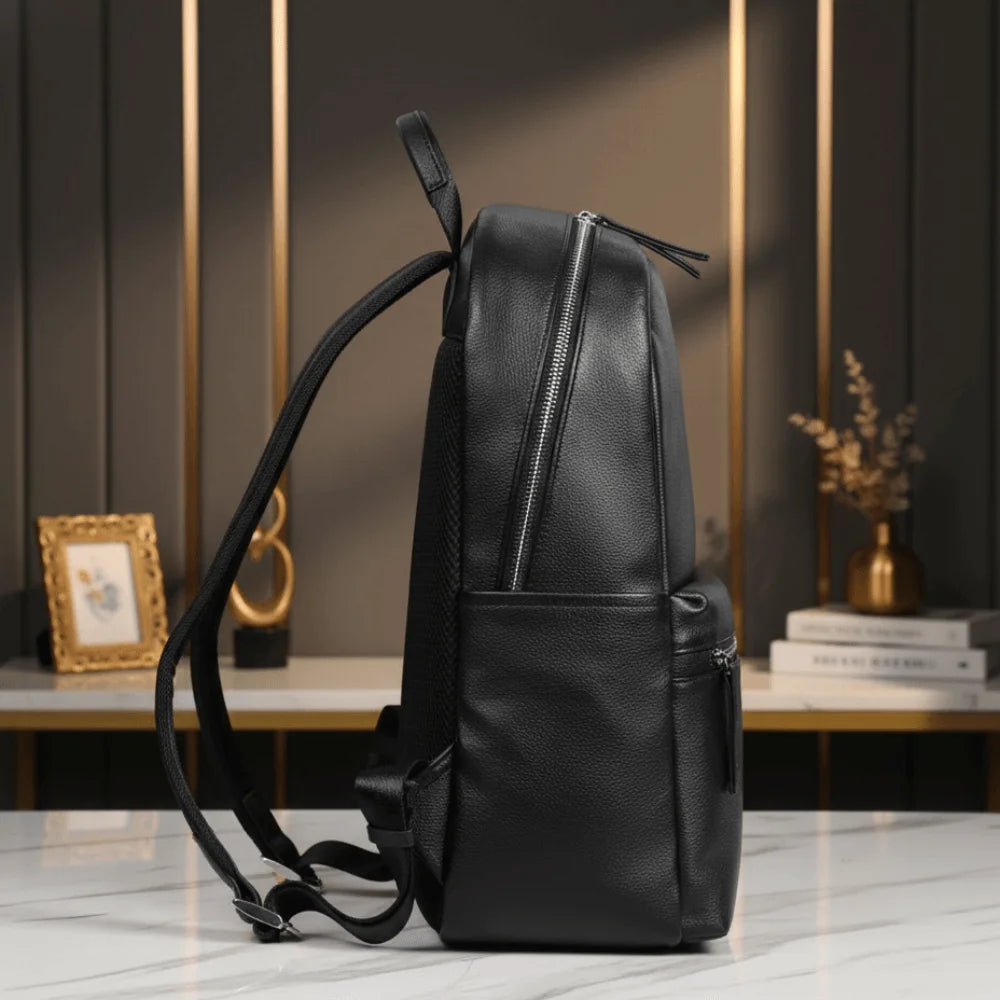 Mochila Masculina de Couro Legítimo - Modelo Soft Black