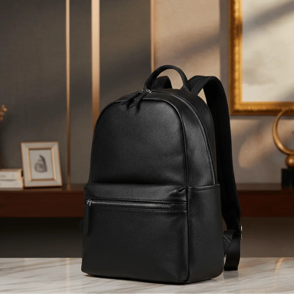 Mochila Masculina de Couro Legítimo - Modelo Soft Black